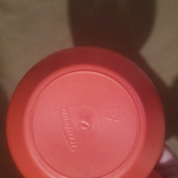 Red Trudeau Syrup Dispenser Open Box - Picture 2 of 4